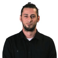 Mikdat Çolak