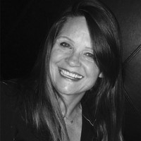 Elaine Mckenzie