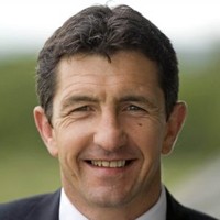 Rob Jones Mbe