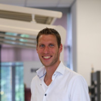 André De Vries