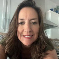 Traci Kenyon