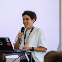 Samia Suys (she/her)