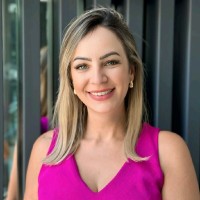 Andrea Roza Tavares