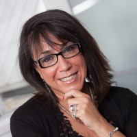 Baya Farah BELHAMICI