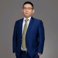 梁楚鹏