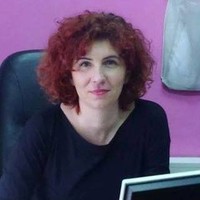 Azra Selimović