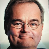 Dr. Johannes Kremer