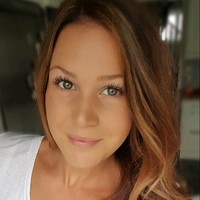 Louise Dickson