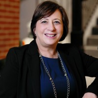 Suzanne Albin