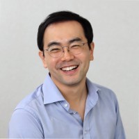 이동진