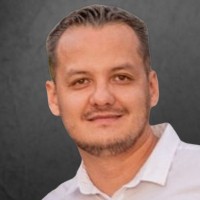 Derik Moretti Da Silveira
