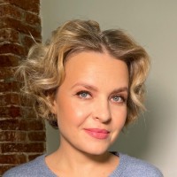 Юлия Попова