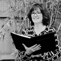 Lisa Hollander