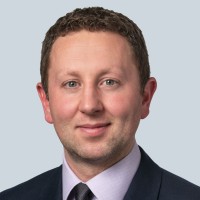Alex Holder, Cfa