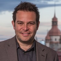 Peter Avery