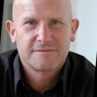 David Kampfner