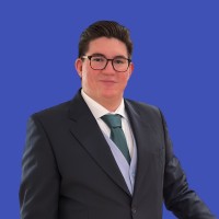 Fernando J Araujo R