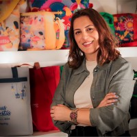 Monica Carolina Santos