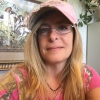 Laura Riesel