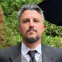 Derek R. Halpern