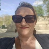 Beth Aprile
