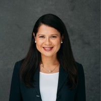 Claudia Flores