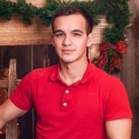 Роман Приискалов