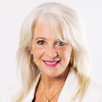 Holly Holmes-Williams