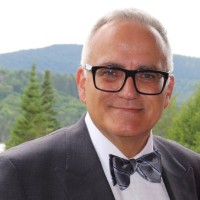 Sylvain Lauzé
