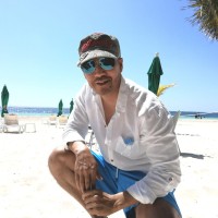 Ray Ruíz