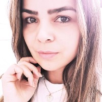 Priscila de Paula Alves