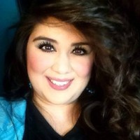Jacqueline Flores