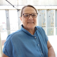mitzi stelzer