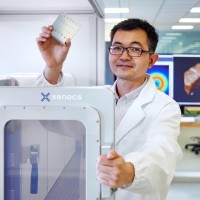 Jizhen Zhang