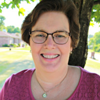 Lynn Foster