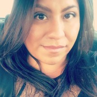 Yesi Flores