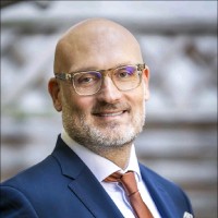Péter Bozó, MRICS