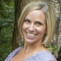 Lorissa Warren