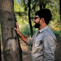 Kartik Rakholiya