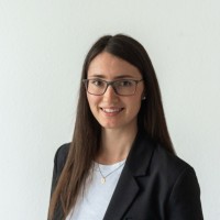 Lisa Ruth
