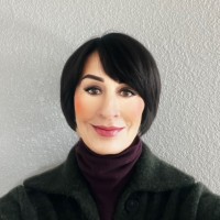 Lisa Makssour