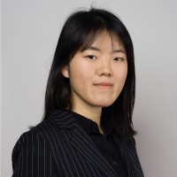 Claire Tang, Cfa