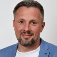 Stefan Mayer