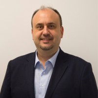 Bülent Okta