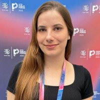 Mariana Carolina Rezende