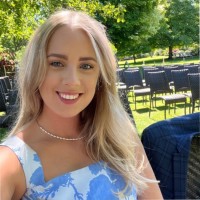 Hollie Round, Cert CII