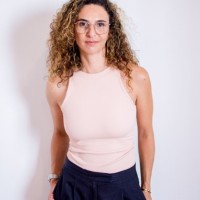 Regina Paula Melo Martins