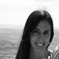 Débora Reste Ferreira