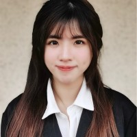 Yi Min Lee