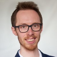Dr. Dominik Irber